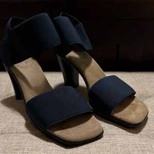 Charleston Shoe Company size 7 never worn